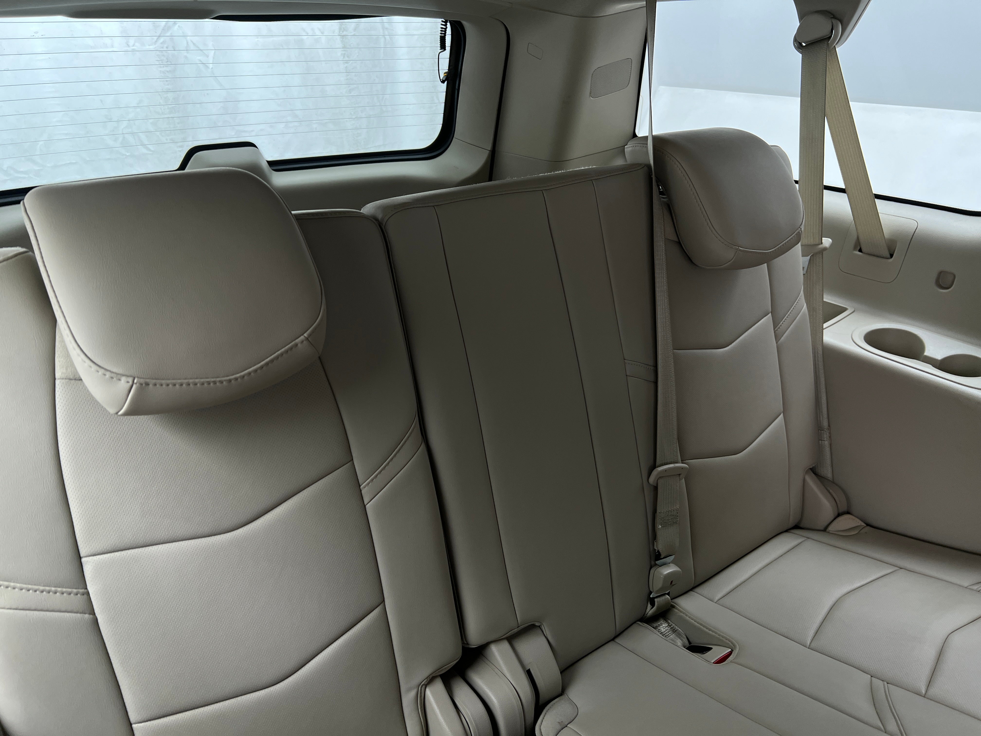 cadillac escalade esv 2019 1GYS3HKJ0KR313529 image cadillac escalade esv 2019 1GYS3HKJ0KR313529 image